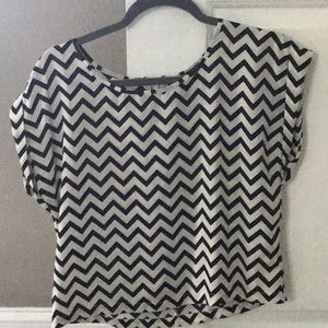 Pattern crop top